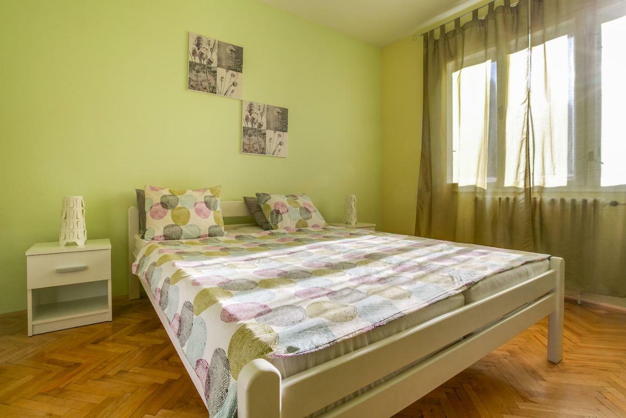 Apartment Lisa + Free Bikes Pula Exterior foto